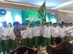 Wakil Ketua PBNU, Prof. Dr. Muhammad Mukri M.Ag, saat melantik PCNU Kota Balikpapan  periode 2023-2028, di Aula Alharomain Komplek Pondok Pesantren Syaichona Cholil, Jalan Mulawarman Gang Arjuna, Batakan Balikpapan pada hari Jumat (23/6/2023) malam. Foto: BorneoFlash.com/Niken Sulastri.