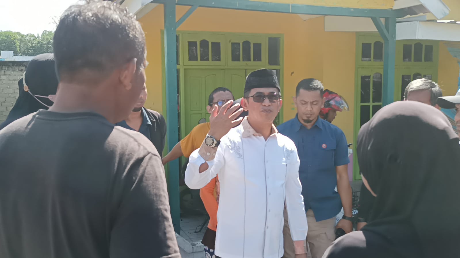 Tinjau Rumah Warga RT 52 yang Tergenang Air, Wali Kota Panggil Pengembang 