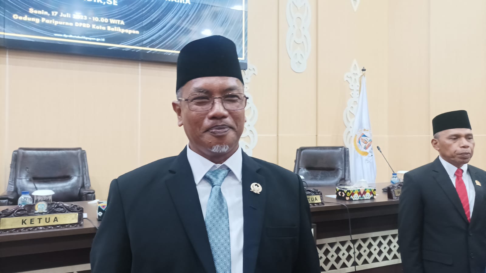Resmi Dilantik Anggota DPRD Balikpapan, Jafar Sidik Optimalkan Peranan Bantu Masyarakat 