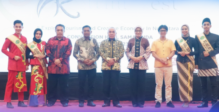 Gubernur Kaltim, Isran Noor, secara resmi membuka Gelaran Kaltim Fest 2023 di Convention Hall Gelora Kadrie Oening, Sempaja Samarinda,  Jumat (7/7/2023) malam. Foto: HO/diskominfo.kaltimprov.go.id.