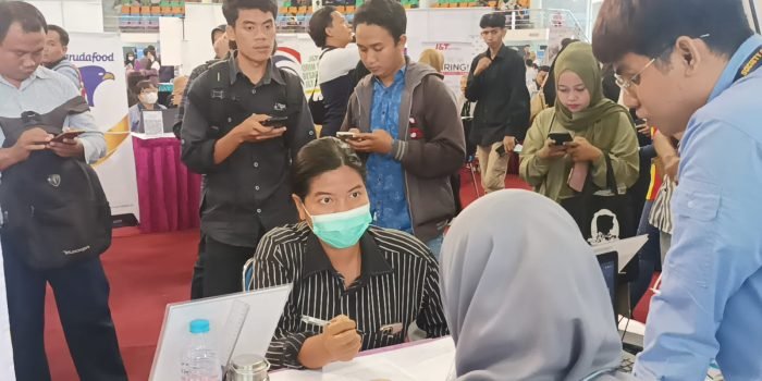Job Market Fair 2023 yang diselenggarakan di Balikpapan Sport Convention Center (BSCC) DOME, Jalan Ruhui Rahayu Nomor 1 Sepinggan, pada tanggal 11-12 Juli 2023. Foto: BorneoFlash.com/Niken Sulastri.
