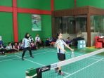 Turnament Badminton Polwan di Gedung olahraga ex SPN Polda Kaltim. Foto: HO/Humas Polda Kaltim.