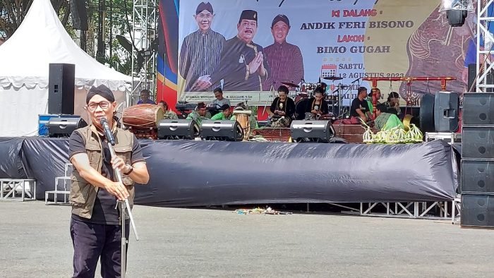 DPP Ikapakarti Provinsi Kaltim, Rusmadi Wongso. Foto: BorneoFlash.com/Niken Sulastri. 

