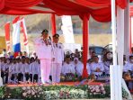 Kepala OIKN Bambang Susantono bertindak sebagai inspektur upacara peringatan HUT ke-78 Kemerdekaan Republik Indonesia di Sumbu Kebangsaan, Ibu Kota Nusantara pada Kamis (17/08/2023). Foto: BorneoFlash.com/Ist.