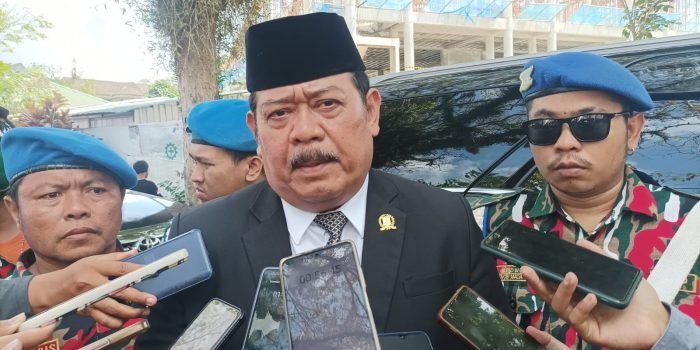 Ketua DPRD Balikpapan Bacakan Teks Proklamasi Saat Upacara Bendera Hari Kemerdekaan RI ke 78