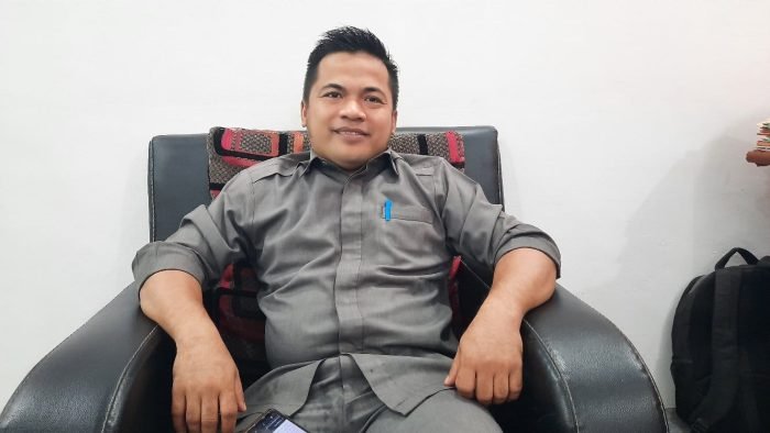 Ketua KPU Paser Abdul Qayyim Rasyid. Foto: BorneoFlash.com/IST.