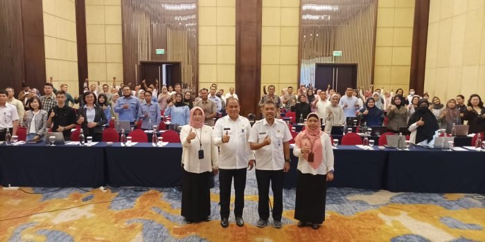 Fasilitasi Kendala Pelaku Usaha dengan Penggunaan Sistem OSS RBA, DPMPTSP Gelar Bimtek dan Sosialisasi 