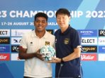 Pelatih Shin Tae-yong Bersama Pemain Kelly Sroyer. Foto: HO/pssi.org