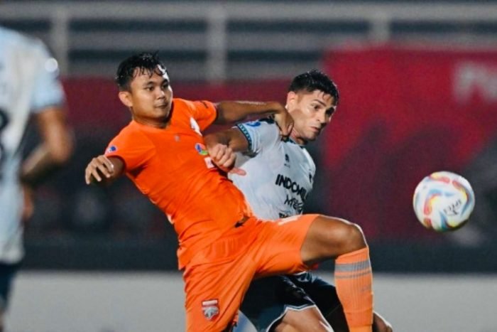 Pemain muda diturunkan pelatih Borneo FC Samarinda saat melawan Persita Tangerang  di Stadion Segiri, Samarinda, Jumat (25/8/203) lalu.  Foto: HO/ligaindonesiabaru