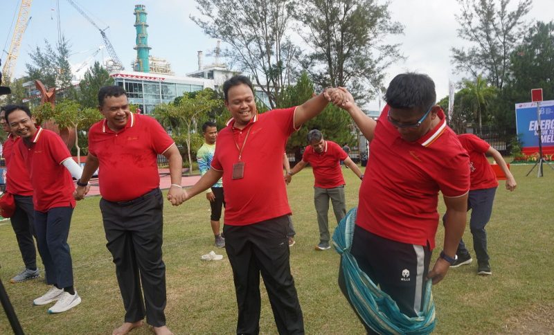Setelah mengikuti upacara, semarak kemerdekaan juga dimeriahkan dengan berbagai kegiatan lomba yang diikuti para peserta upacara. Foto: HO/KPI Unit Balikpapan.