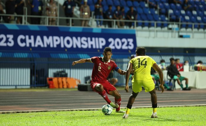 Tim U-23 Indonesia harus mengakui keunggulan 1-2 dari Malaysia pada laga perdana Grup B Piala AFF U-23 2023 di Rayong Provincial Stadium, Thailand, Jumat (18/8/2023). Foto: HO/pssi.org