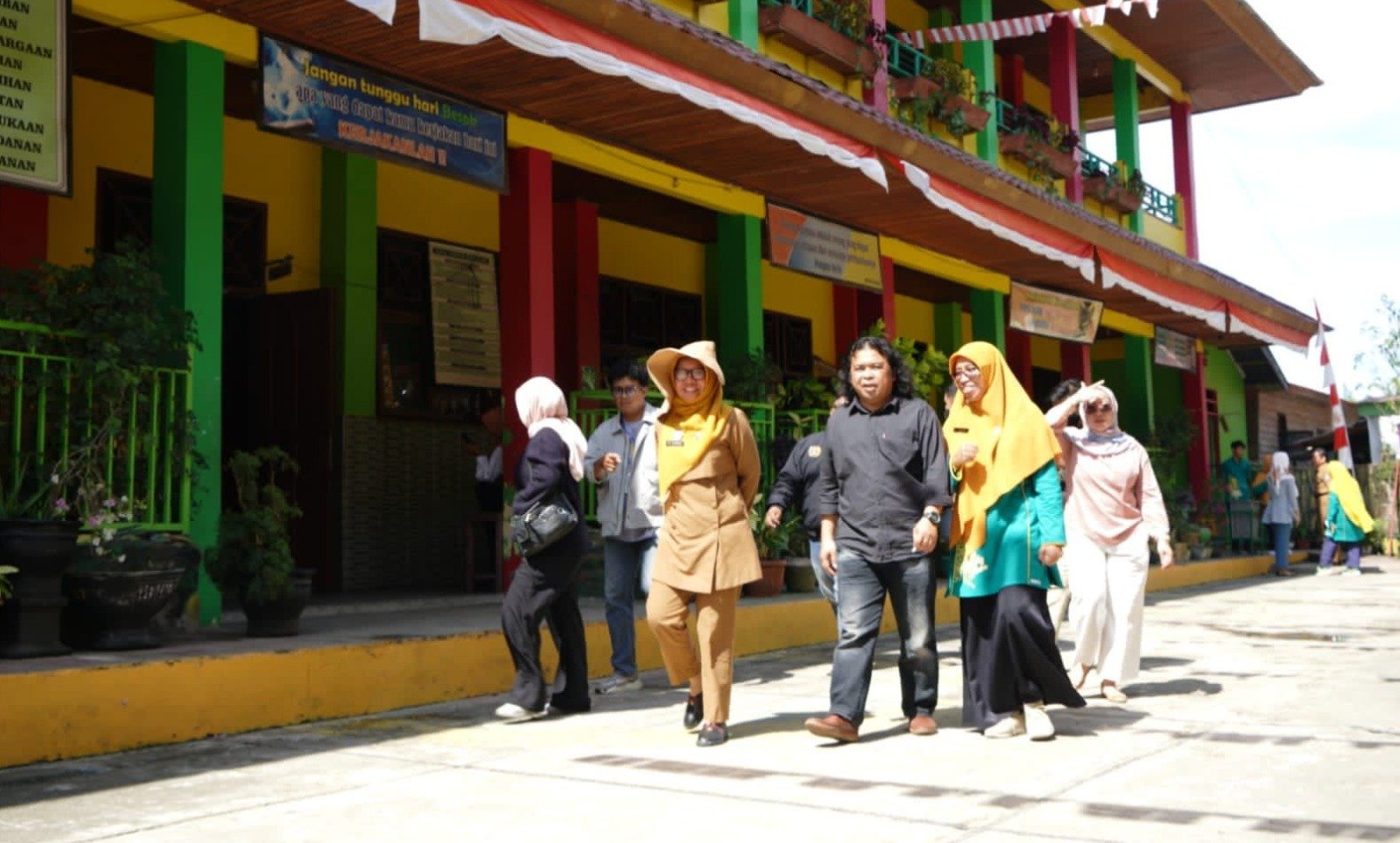 DPRD Bontang Tinjau Situasi, Rencana Relokasi SDN 007 Guntung: Solusi Banjir dan Infrastruktur Pendidikan Foto: HO
