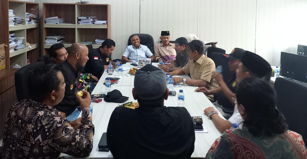 Audensi Gepak Kuning Bahas THM di Kota Balikpapan di DPRD Kota Balikpapan