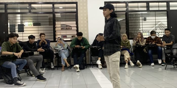 Latih Keterampilan Public Speaking, Mahasiswa Jurusan Ilmu Komunikasi UMM Jadi Podcaster