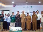 Asisten III Bidang Administrasi Umum Mahulu Kristina Tening hadir mewakili Bupati pada Diskusi Tim Formatur dalam rangka Pembentukan "Multi Stakeholder Forum" Pembangunan Berkelanjutan di Kabupaten Mahulu, digelar di Hotel Harris Samarinda, Selasa (05/09/2023). Foto: HO/Prokopim Mahulu.