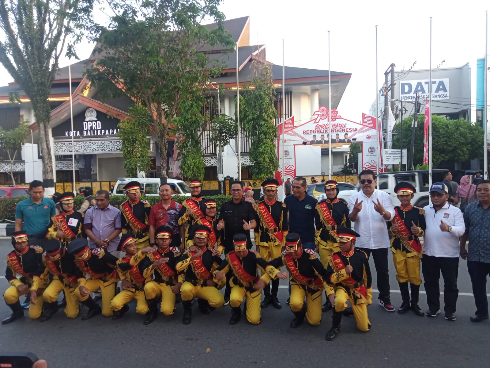 Ratusan Anak Tingkat SD dan SMP Se Kota Balikpapan Ikuti Lomba Gerak Jalan 