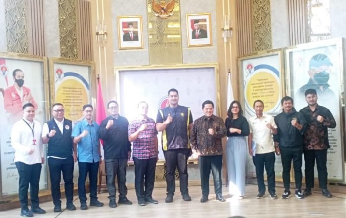 Momentum Kemenpora dan PSSI Dukung Pelatnas dan Penyelenggaraan FIFA U-17 dengan Penandatangan Perjanjian Kerja Sama (PKS) tentang penyaluran bantuan pemerintah, di Media Center, Kemenpora, Jakarta, Selasa (11/9/2023). Foto: HO/pssi.org