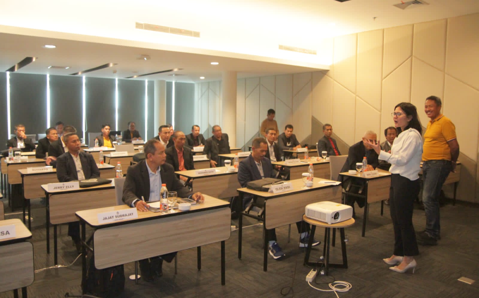 PSSI telah menyelesaikan workshop penilai wasit pada Kamis ( 7/9/2023). Foto: HO/pssi.org