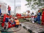 PT Pertamina Patra Niaga Region Kalimantan mengadakan simulasi Penanggulangan Keadaan Darurat di Fuel Terminal (FT) Samarinda, Kalimantan Timur pada Minggu, (3/9/2023). Foto: HO/Pertamina Patra Niaga.