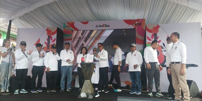 Wali Kota Serahkan SK Tentang Area Taman Bekapai Sebagai Wadah Kreatif Masyarakat Kota Balikpapan