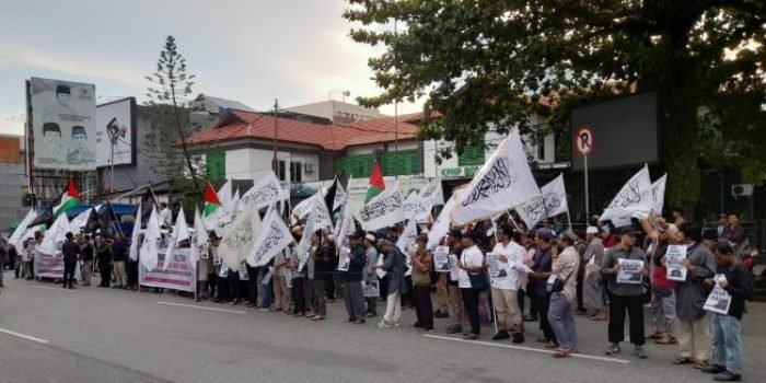 Aksi Bela Palestina oleh Masyarakat Muslim Balikpapan, Teriakkan Bangkit dan Bersatu Lawan Penjajahan