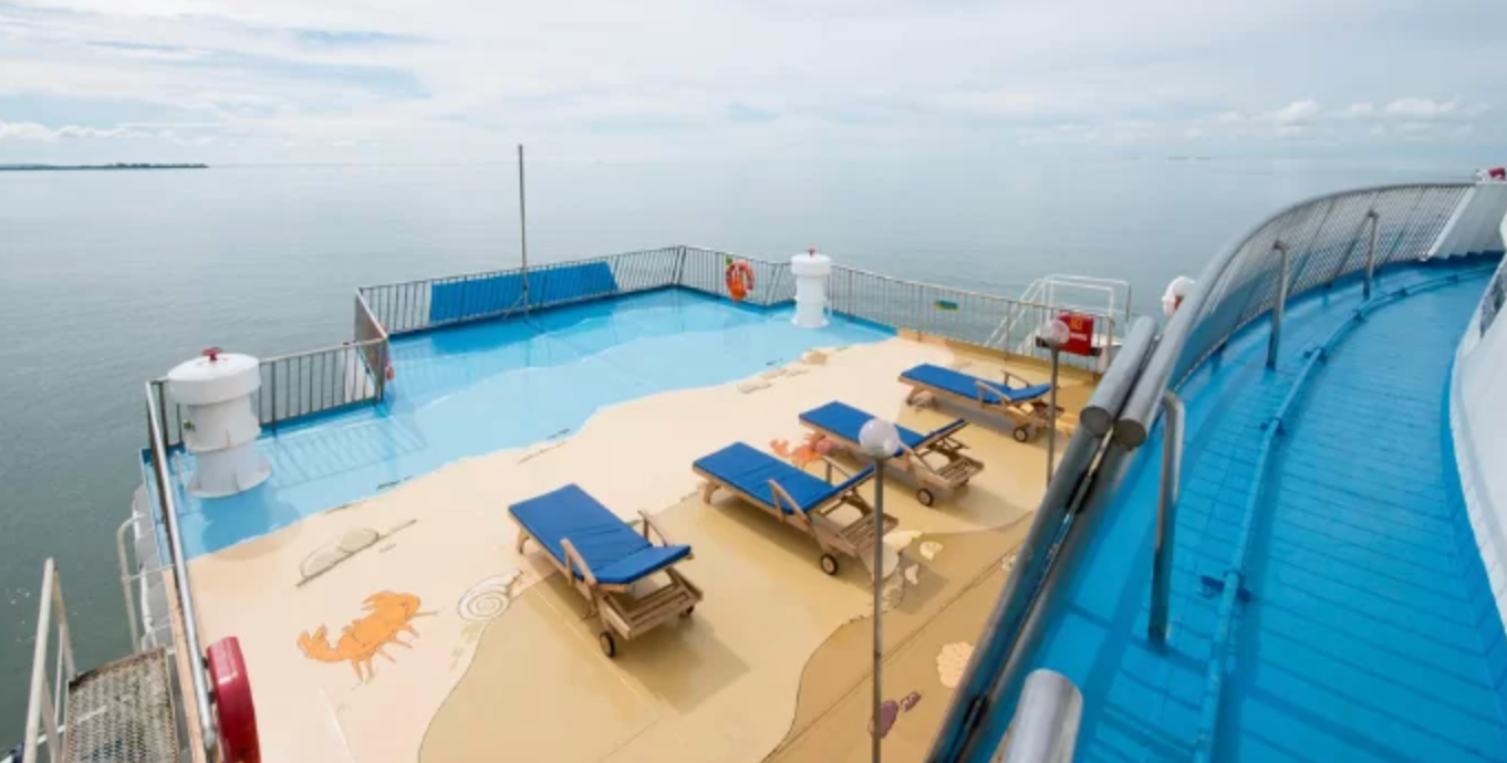 Fasilitas KM Dharma Rucitra 8