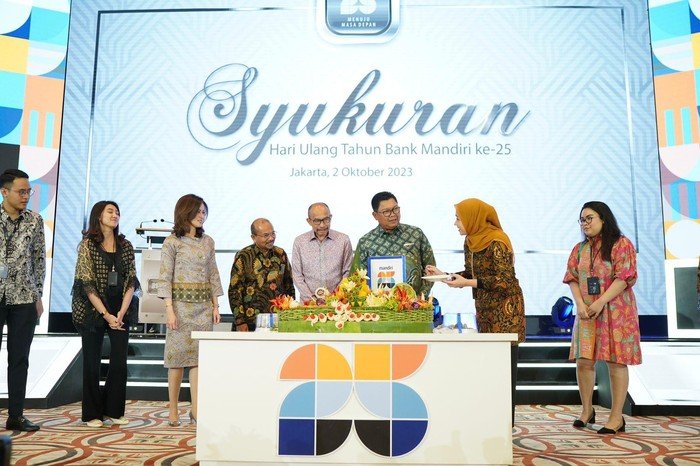 Syukuran HUT Ke-25 Bank Mandiri. Foto: HO/Bank Mandiri