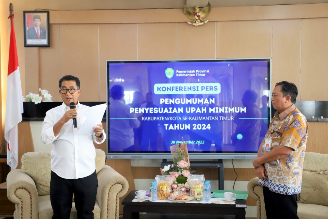 Pj Gubernur Umumkan Upah Minimum Kabupaten/Kota Se-Kaltim Tahun 2024