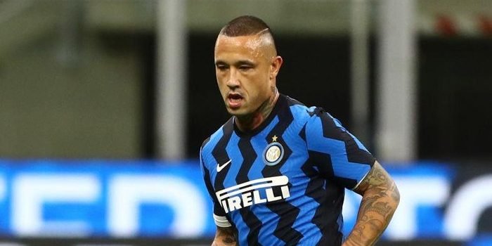 Radja Nainggolan Saat Berseragam Inter Milan. Foto: Foto: Getty Images/Marco Luzzani