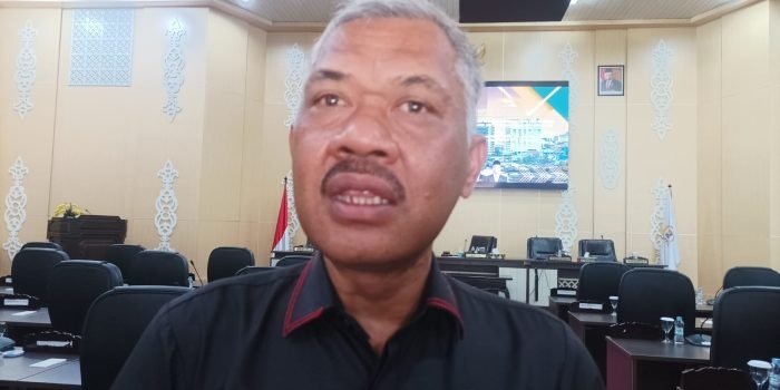 Wakil Ketua Dewan Perwakilan Rakyat Daerah (DPRD) Kota Balikpapan, Budiono. Foto: BorneoFlash.com/Niken Sulastri.