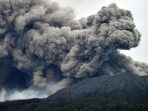 Erupsi Gunung Marapi di Sumatera Barat. Foto: IST/ANTARA/Iggoy