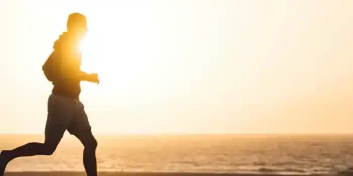 Berikut 7 Manfaat Berjalan Kaki Setelah Makan