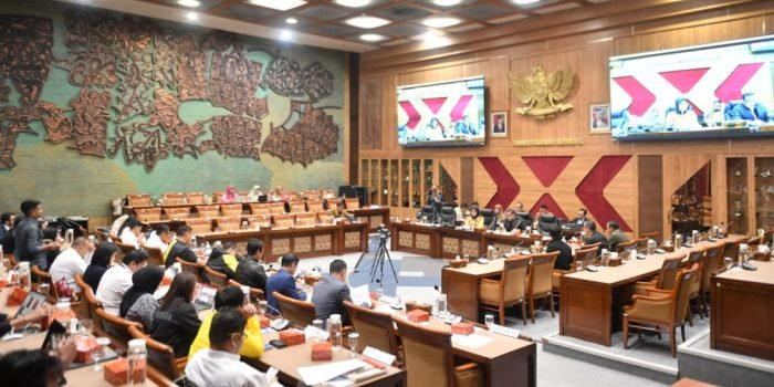 Rekomendasi Kewarganegaraan Jay Idzes dan Nathan Tjoe-A-On, Disetujui Komisi X dan III DPR RI