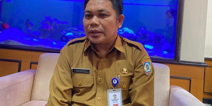 Asisten I Bidang Tata Pemerintahan Setda Kota Balikpapan, Zulkipli. Foto: BorneoFlash.com/Niken Sulastri.