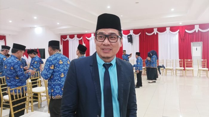 Direktur Umum Perusahaan Umum Daerah Tirta Manuntung Balikpapan, Yudi Saharuddin. Foto: BorneoFlash.com/Niken Sulastri.
