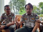 (ki-ka) Kepala Seksi Kesiapsiagaan BPBD Kota Balikpapan, Sholahuddin Malik dan Kepala Bidang Pencegahan dan Kesiapsiagaan BPBD Kota Balikpapan, Rahman Hadi Saputra. Foto: BorneoFlash.com/Niken Sulastri.