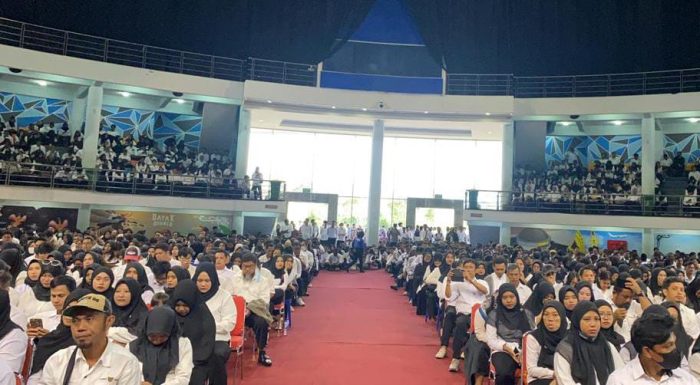 Pelantikan Kelompok Penyelenggara Pemungutan Suara (KPPS) Pemilu Tahun 2024 Kecamatan Balikpapan Selatan, berlangsung di Balikpapan Sport Convention Center (BSCC)/DOME, pada hari Kamis (25/1/2024). Foto: BorneoFlash.com/Niken Sulastri.