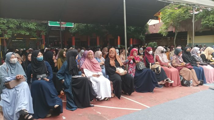 kegiatan Tabligh Akbar yang diinisiasi Forum Komunikasi Pelajar Muslim SMAN 1 Balikpapan Yang di Hadiri Ustadz Handy Bonny, pada hari Minggu (14/1/2024). Foto: BorneoFlash.com/Niken Sulastri.
