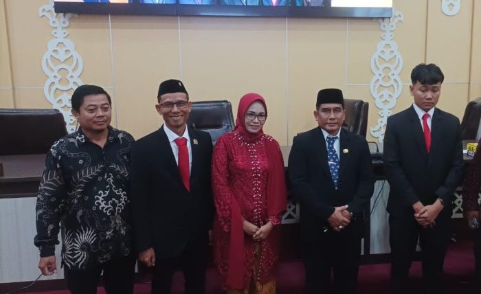 Muhammad Iwan menjadi anggota DPRD Kota Balikpapan sisa masa jabatan periode 2019 - 2024. Foto: BorneoFlash.com/Niken Sulastri.
