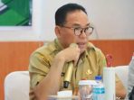 Pj Bupati PPU Makmur Marbun saat membuka Diklat K3 Perumda Air Minum Danum Taka di Hotel IKA Petung pada Senin (19/2/2024). Foto: IST/DiskominfoPPU