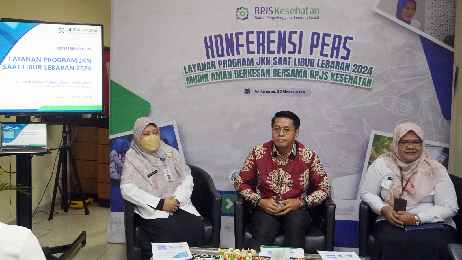 Konferensi Pers peluncuran 'Layanan Program JKN saat Libur Lebaran 2024, Mudik Aman Berkesan Bersama BPJS Kesehatan' di lantai 2 kantor BPJS Kesehatan Balikpapan, Rabu, (20/3/2024). Foto: BorneoFlash/Ardian