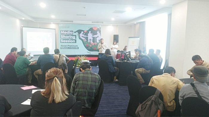 APICAL Group melalui PT Kutai Refinery Nusantara (KRN) Menggelar Media Sharing Sessions, yang dirangkai dengan buka puasa bersama di Platinum Hotel Balikpapan, pada hari Kamis (14/3/2024). Foto: BorneoFlash/Niken Sulastri
