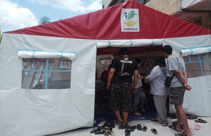 Tenda Posko Penampungan Korban Kebakaran Kelurahan Klandasan Ulu Kecamatan Balikpapan Kota. Foto: BorneoFlash/Niken Sulastri