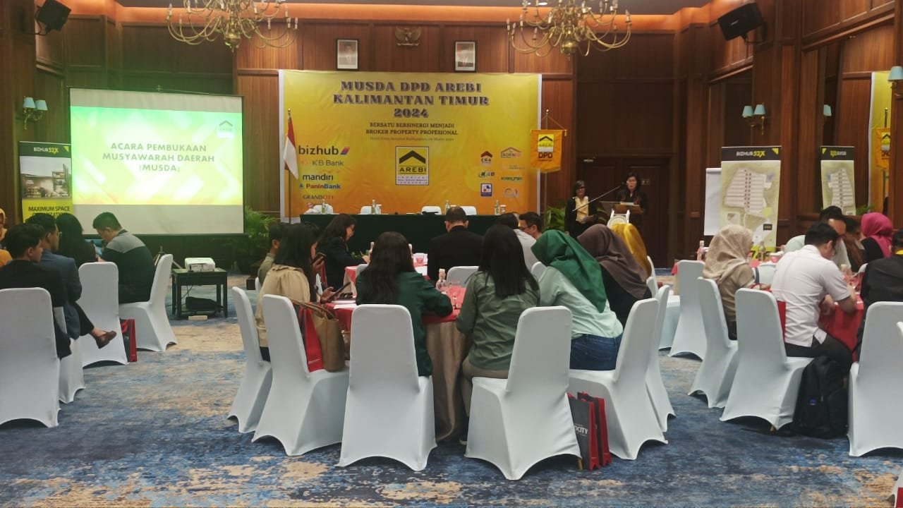 suasana saat membuka Musda DPD AREBI, di Ballroom Hotel Grand Senyiur Balikpapan, pada harus Jumat, 8 Maret 2024.