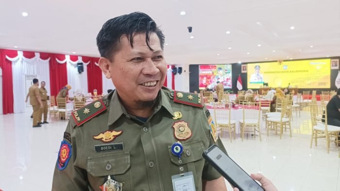Kepala Satuan Polisi Pamong Praja (Satpol PP) Kota Balikpapan, Boedi Liliono. Foto: BorneoFlash/Niken Sulastri