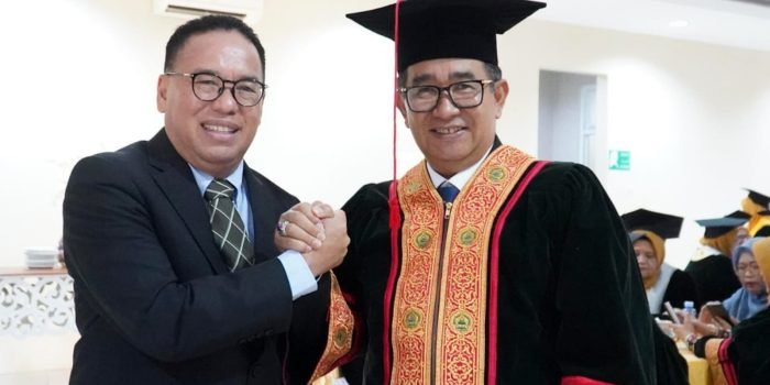 Pj Bupati PPU Beri Ucapan Langsung kepada Pj Gubernur Kaltim yang Dikukuhkan Menjadi Profesor Kehormatan