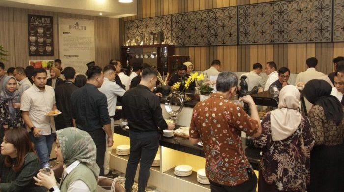Peresmian Blue Sky Premier Lounge Balikpapan di Bandara SAMS Sepinggan Balikpapan bersamaan dengan moment Buka Puasa Bersama, pada hari Senin (01/04/2024). Foto: BorneoFlash/Ist