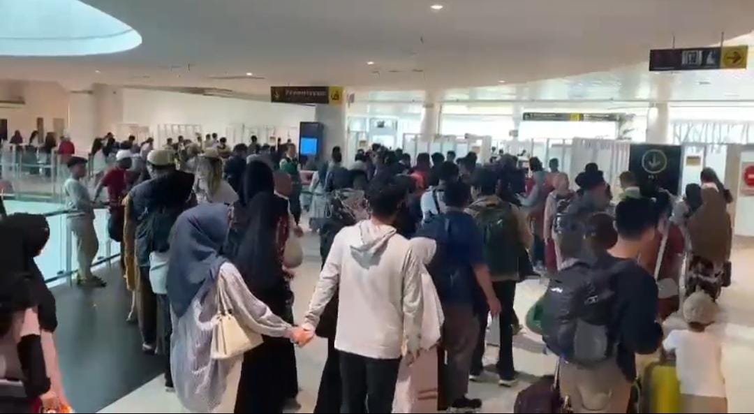Diprediksikan Hari Ini Puncak Arus Balik Bandara SAMS Sepinggan, Rute Tiga Kota Banyak Diminati 