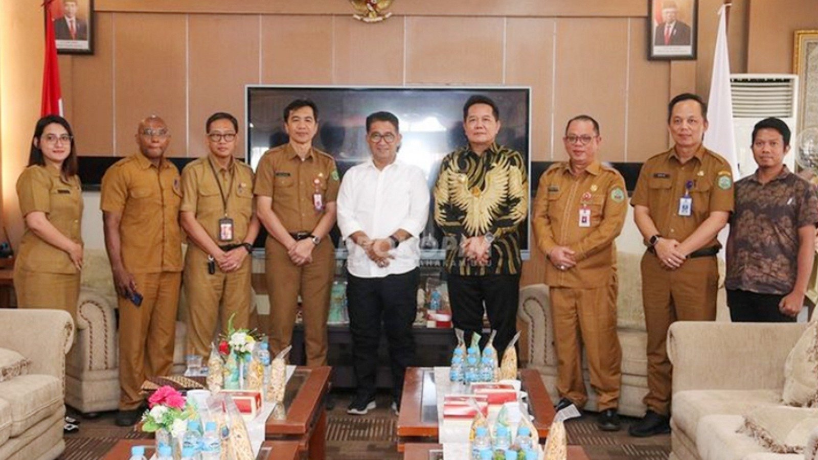 Audiensi Bupati Mahulu Bonifasius Belawan Geh di Ruang VVIP Rumah Jabatan Pj. Gubernur Kaltim Akmal Malik di Samarinda pada Senin (13/05/2024). Foto: HO/Prokopim Mahulu