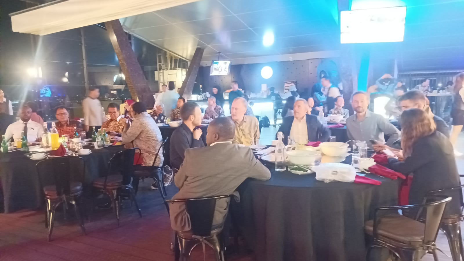 Delegasi South-South Knowledge Exchange di Provinsi Kaltim Dijamu Makan Malam